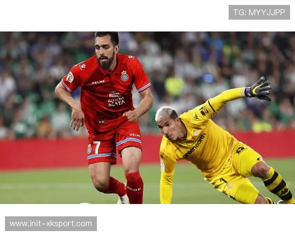 塞尔塔4-1瓦伦西亚，主队大胜延续西甲中游争夺战